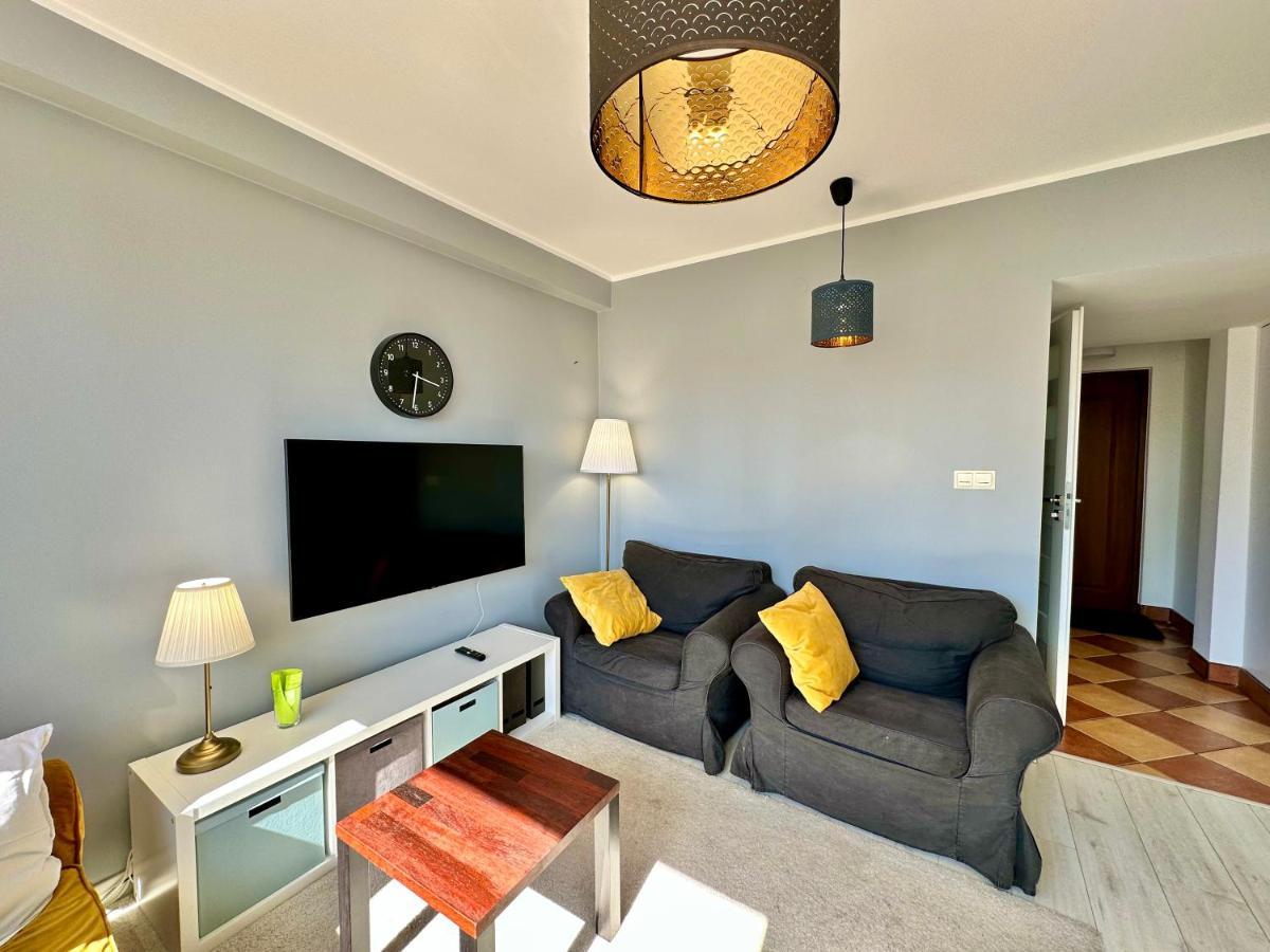 Appartamento GOLD 2 King Size Bed, metro x2 free WiFi, 50'TV Netflix, HBO, AppleTV+ Varsavia Esterno foto